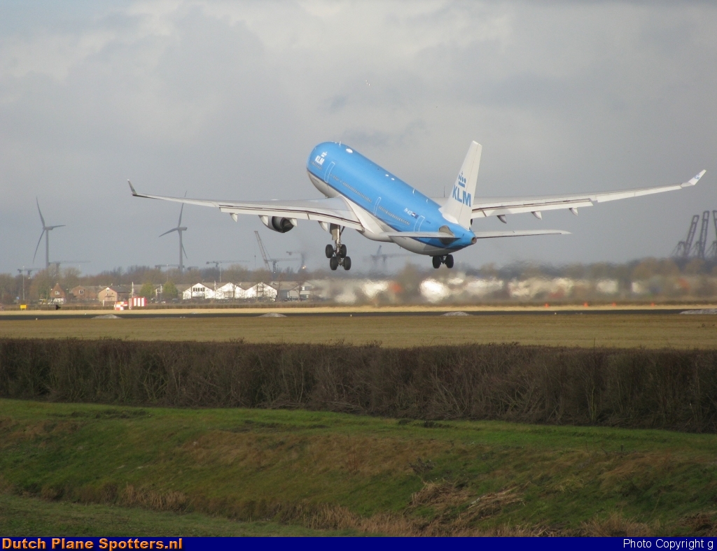 PH-AOE Airbus A330-200 KLM Royal Dutch Airlines by g