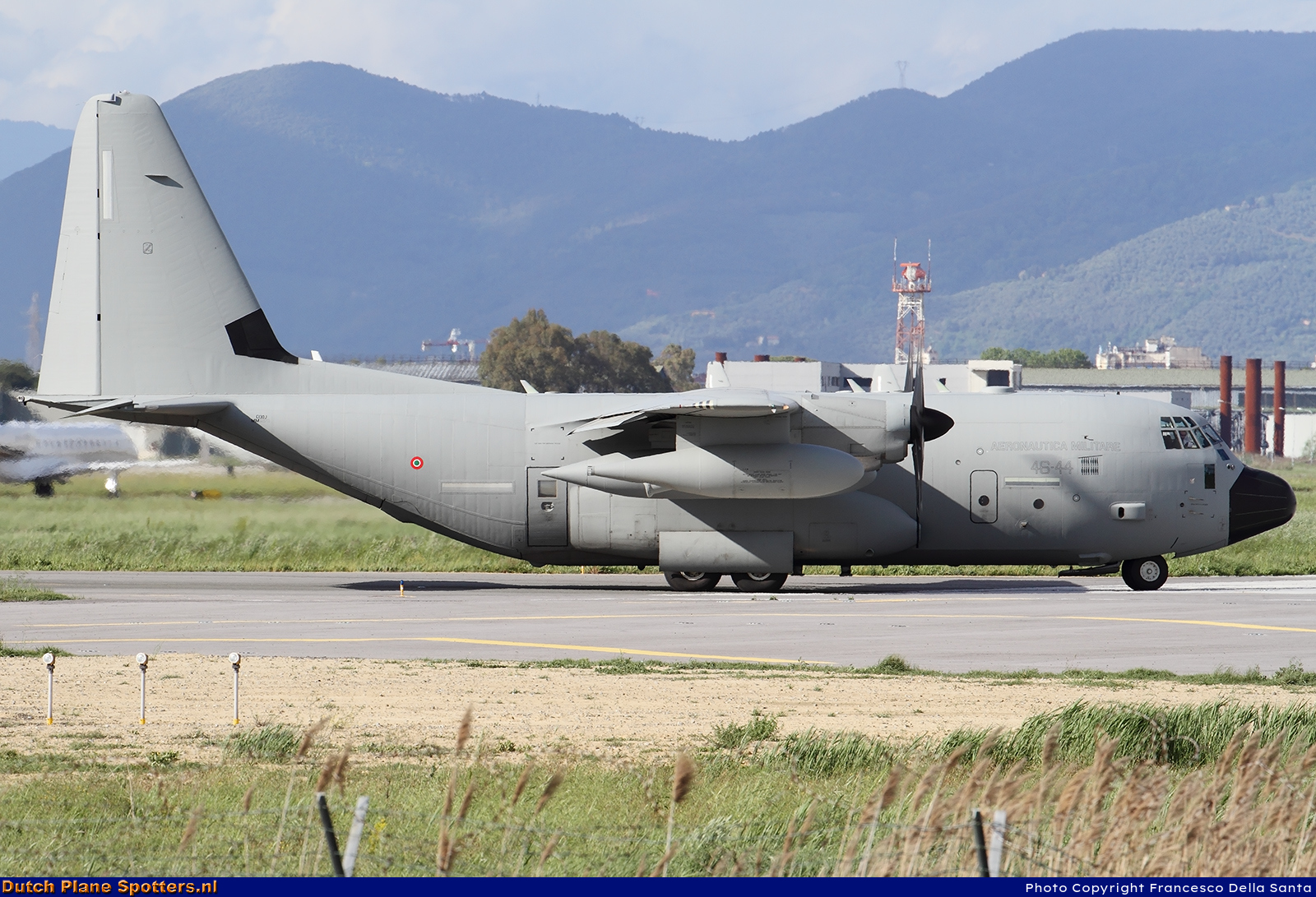 MM62179 Lockheed C-130 Hercules MIL - Italian Air Force by Francesco Della Santa