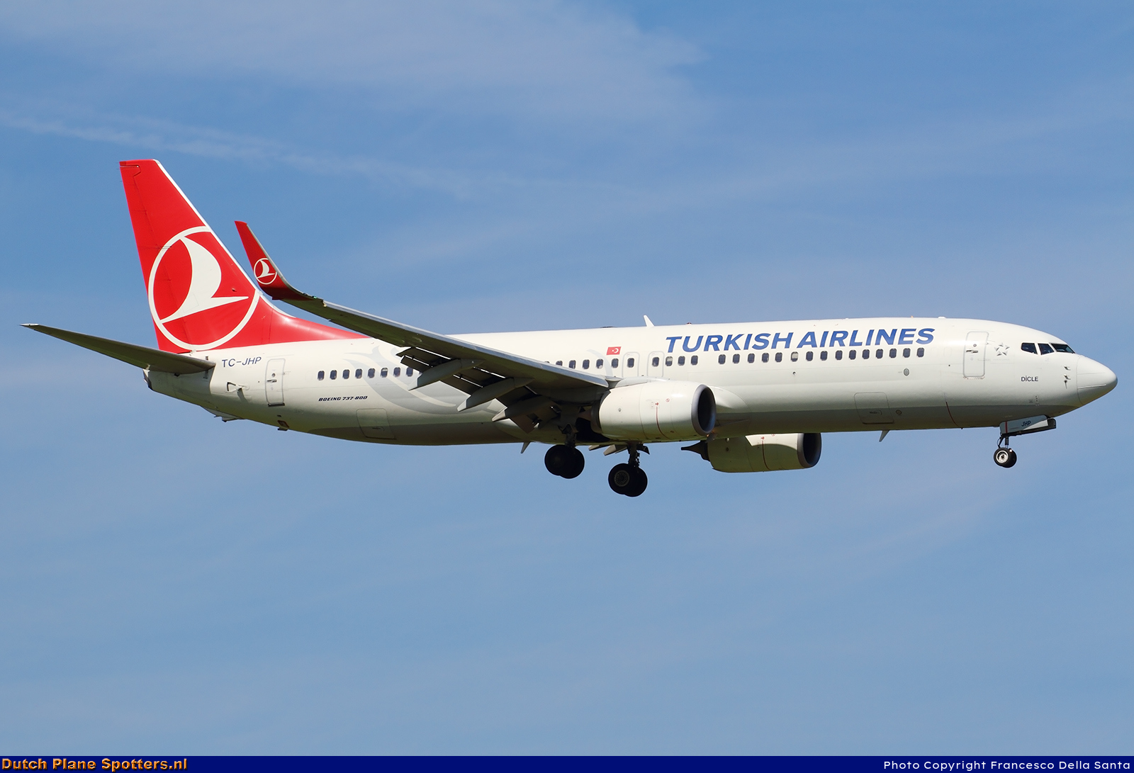 TC-JHP Boeing 737-800 Turkish Airlines by Francesco Della Santa