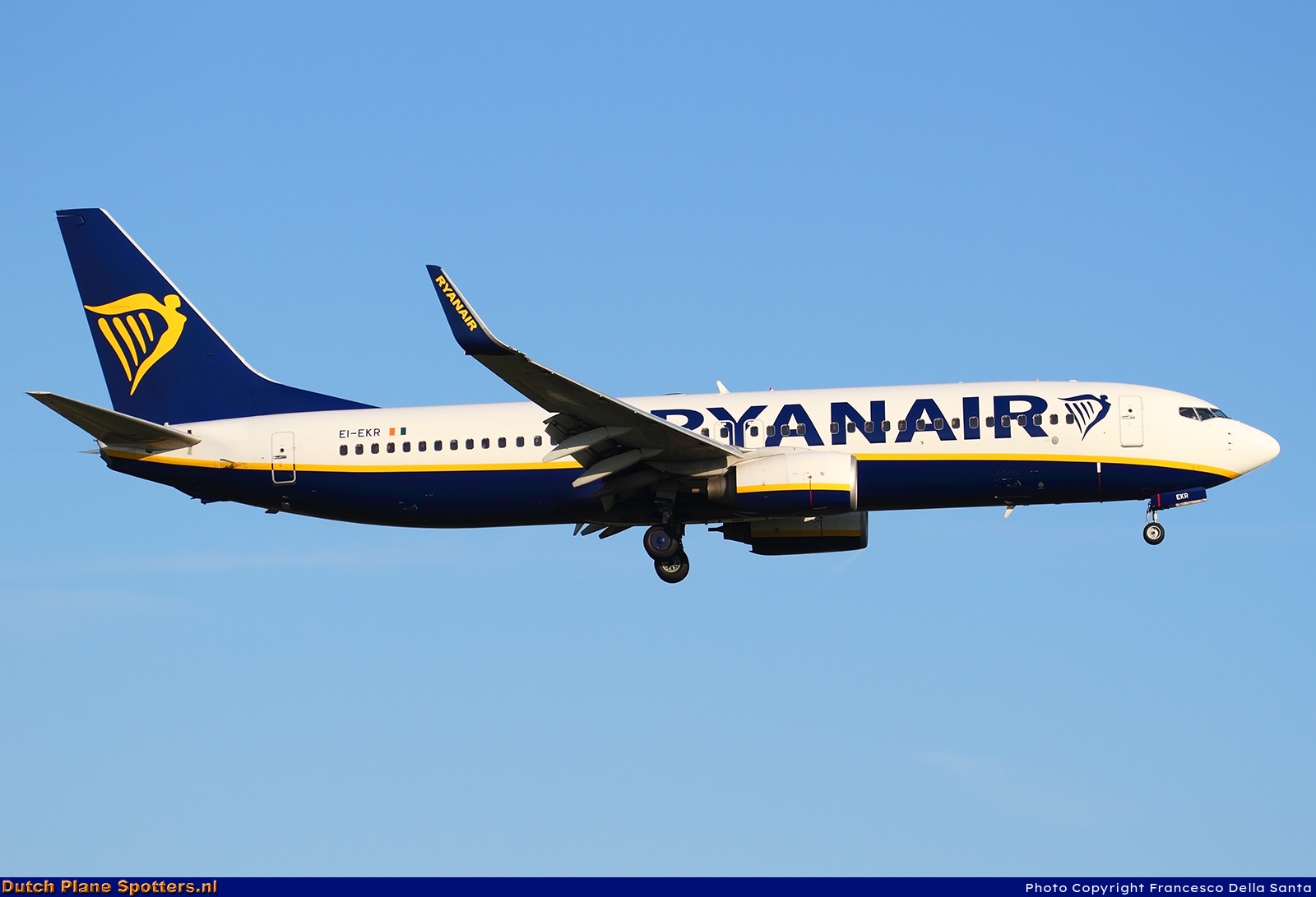 EI-EKR Boeing 737-800 Ryanair by Francesco Della Santa