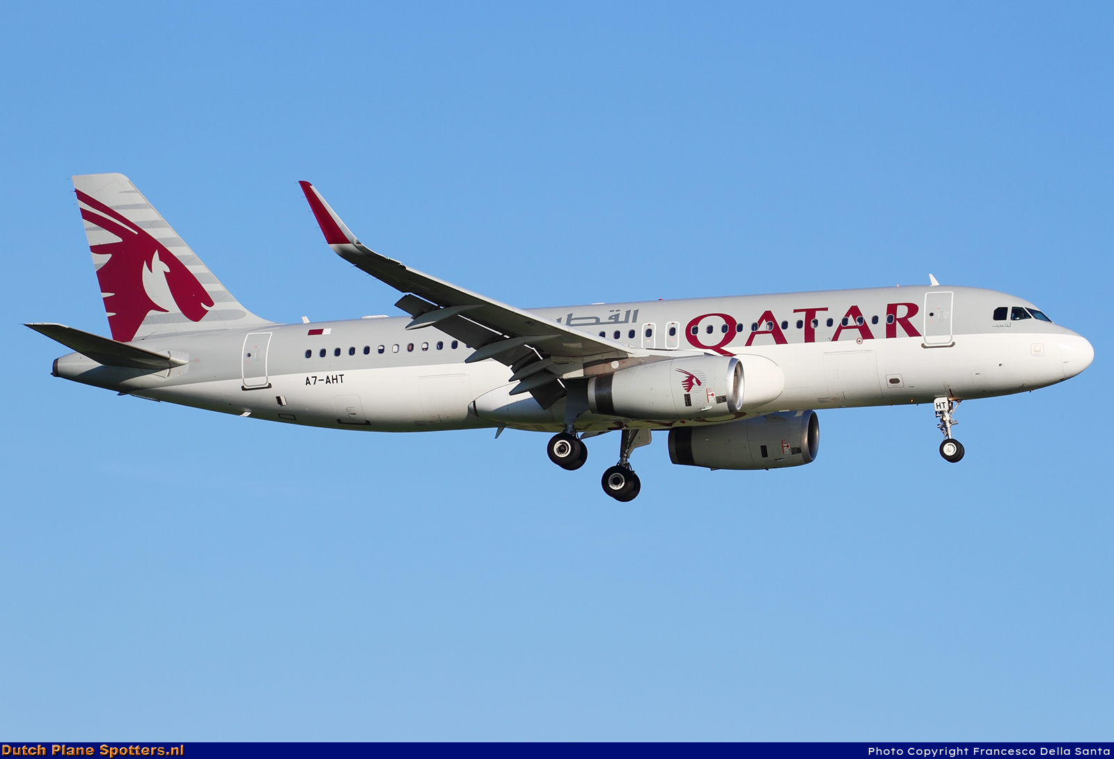 A7-AHT Airbus A320 Qatar Airways by Francesco Della Santa