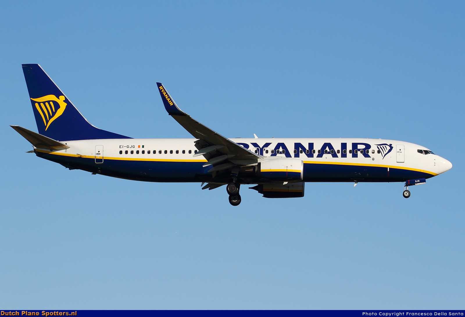 EI-GJG Boeing 737-800 Ryanair by Francesco Della Santa
