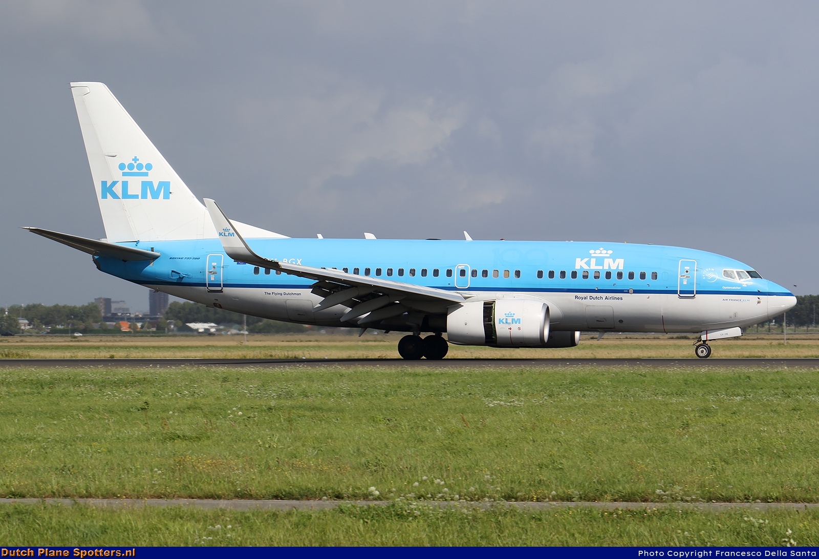 PH-BGX Boeing 737-700 KLM Royal Dutch Airlines by Francesco Della Santa