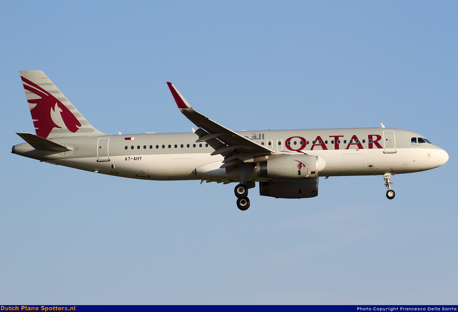 A7-AHY Airbus A320 Qatar Airways by Francesco Della Santa