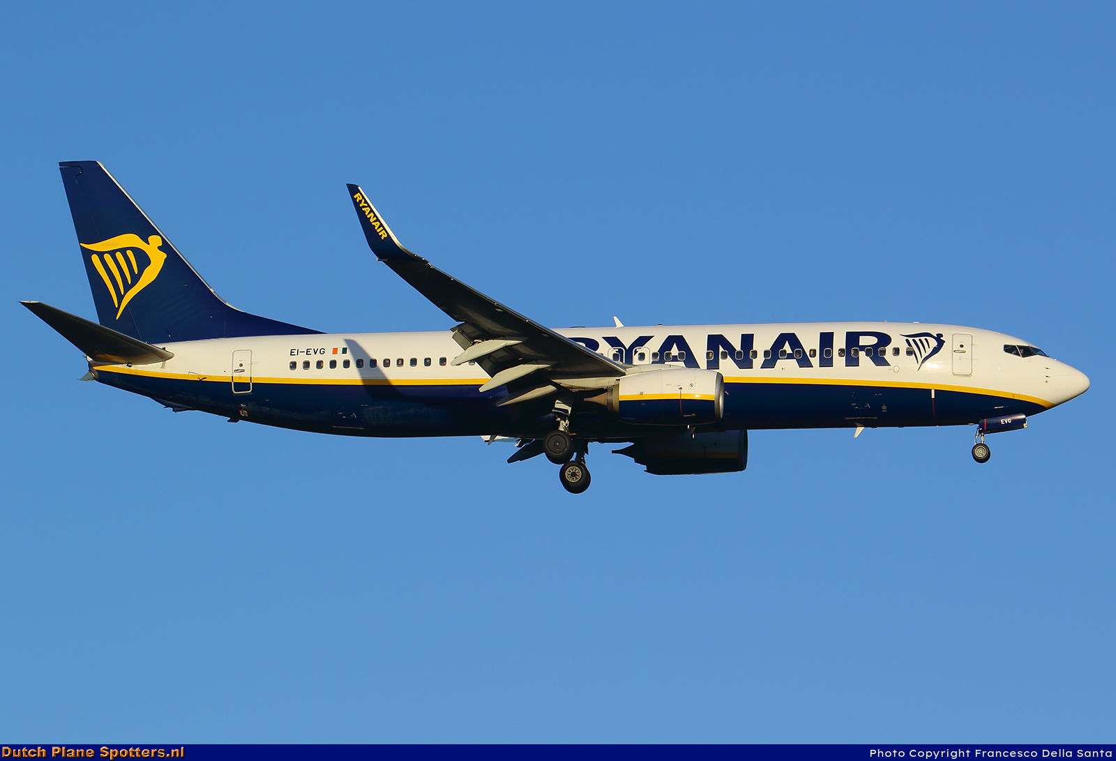 EI-EVG Boeing 737-800 Ryanair by Francesco Della Santa