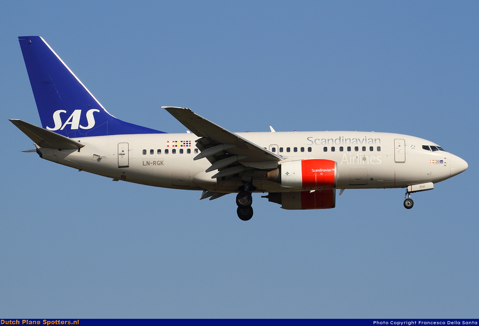 LN-RGK Boeing 737-600 SAS Scandinavian Airlines by Francesco Della Santa
