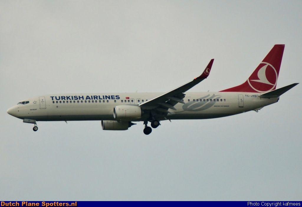 TC-JYD Boeing 737-900 Turkish Airlines by Peter Veerman