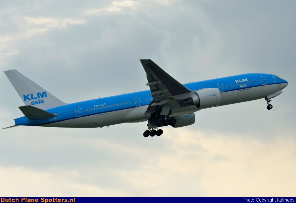 PH-BQH Boeing 777-200 KLM Asia by Peter Veerman