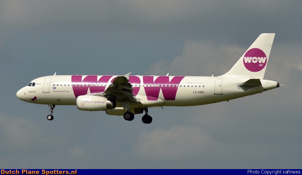 LZ-MDC Airbus A320 WOW air by Peter Veerman