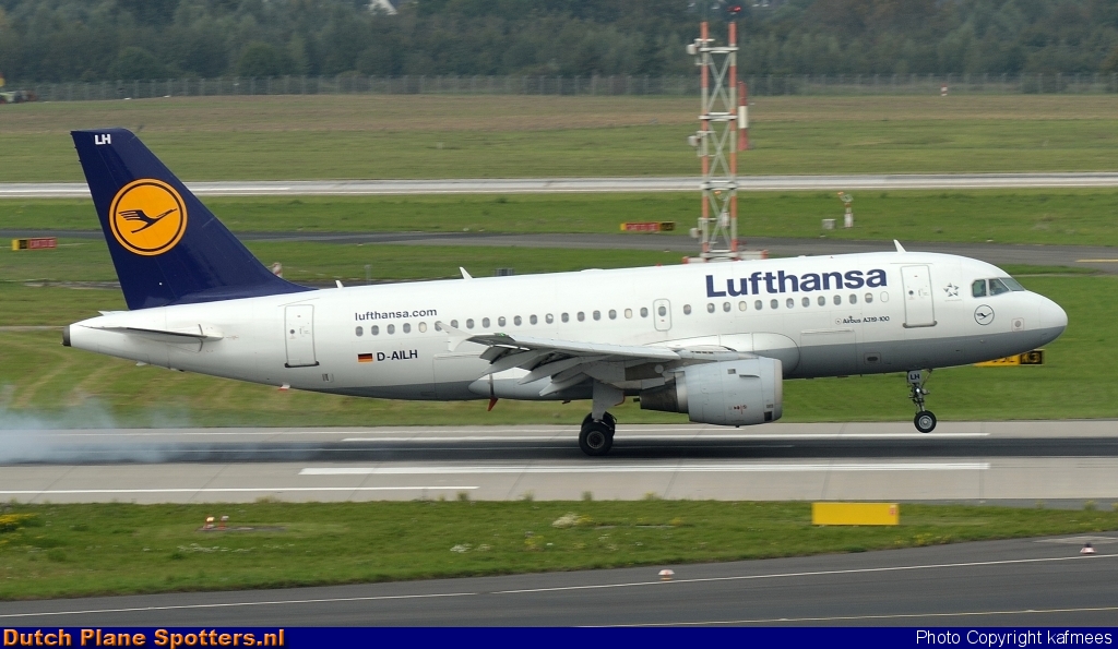 D-AILH Airbus A319 Lufthansa by Peter Veerman