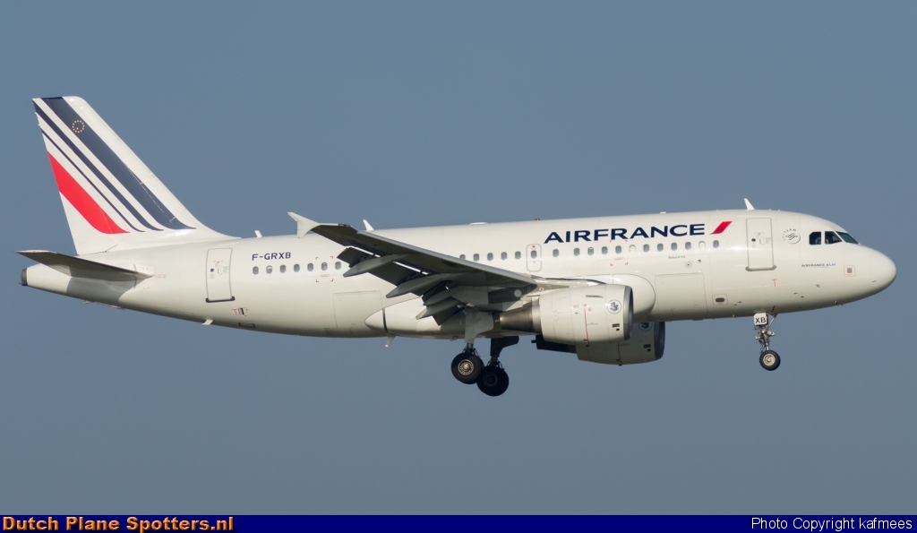 F-GRXB Airbus A319 Air France by Peter Veerman