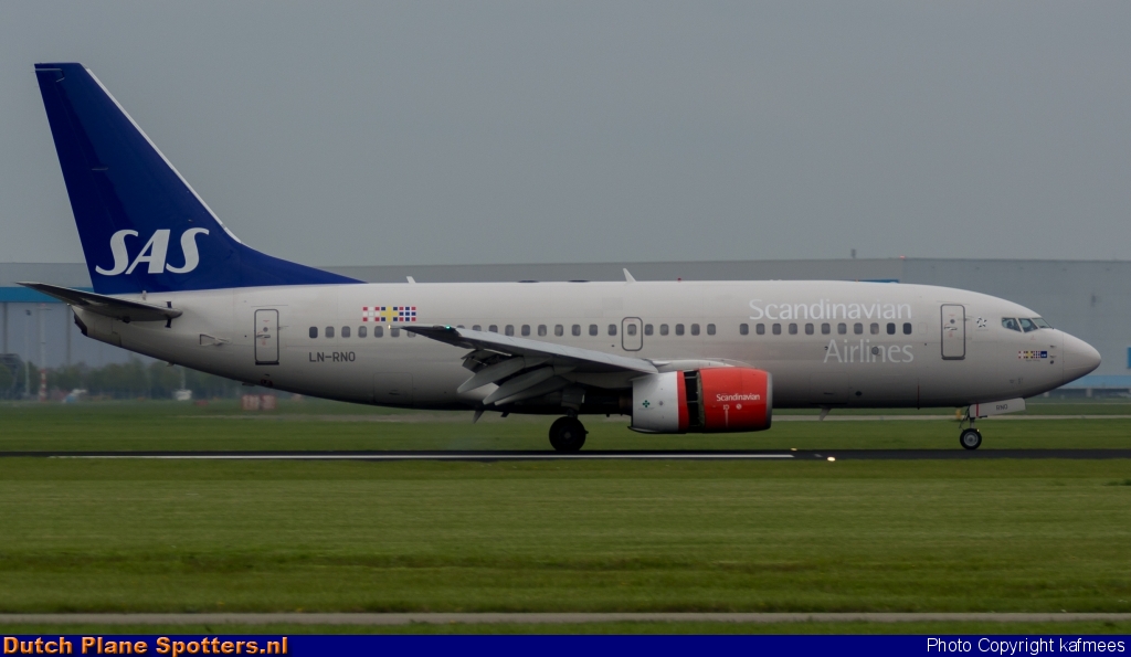 LN-RNO Boeing 737-700 SAS Scandinavian Airlines by Peter Veerman