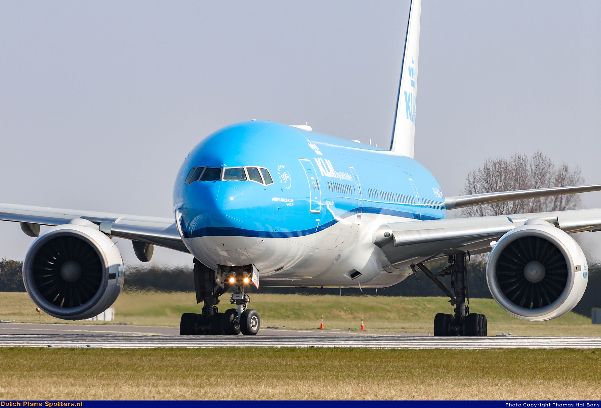 PH-BQC Boeing 777-200 KLM Royal Dutch Airlines by Thomas Hai Bons
