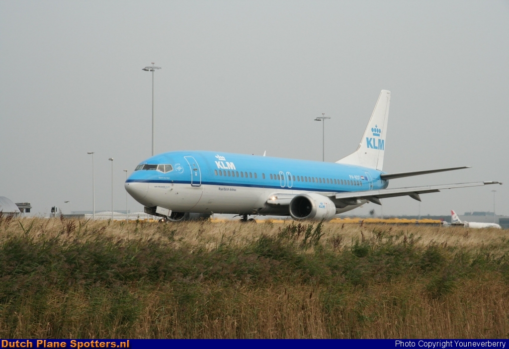 PH-BDT Boeing 737-400 KLM Royal Dutch Airlines by Youneverberry
