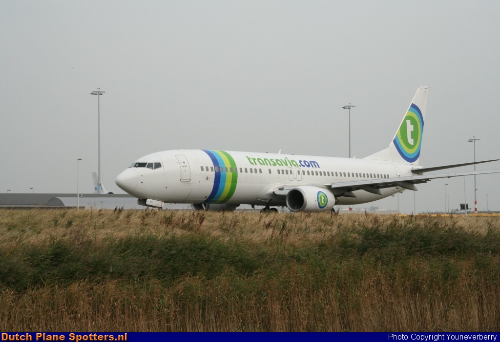 PH-HZO Boeing 737-800 Transavia by Youneverberry