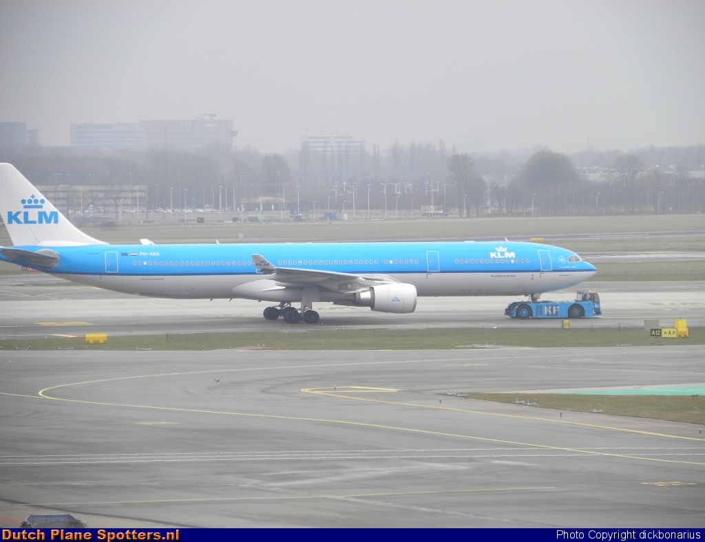 PH-AKE Airbus A330-300 KLM Royal Dutch Airlines by dickbonarius