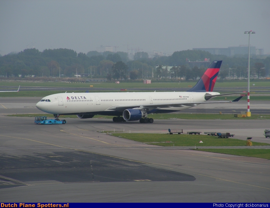 N807NW Airbus A330-300 Delta Airlines by dickbonarius