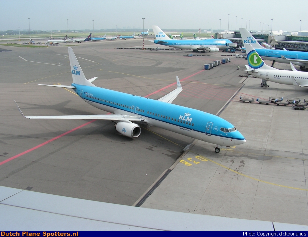 PH-BXO Boeing 737-900 KLM Royal Dutch Airlines by dickbonarius