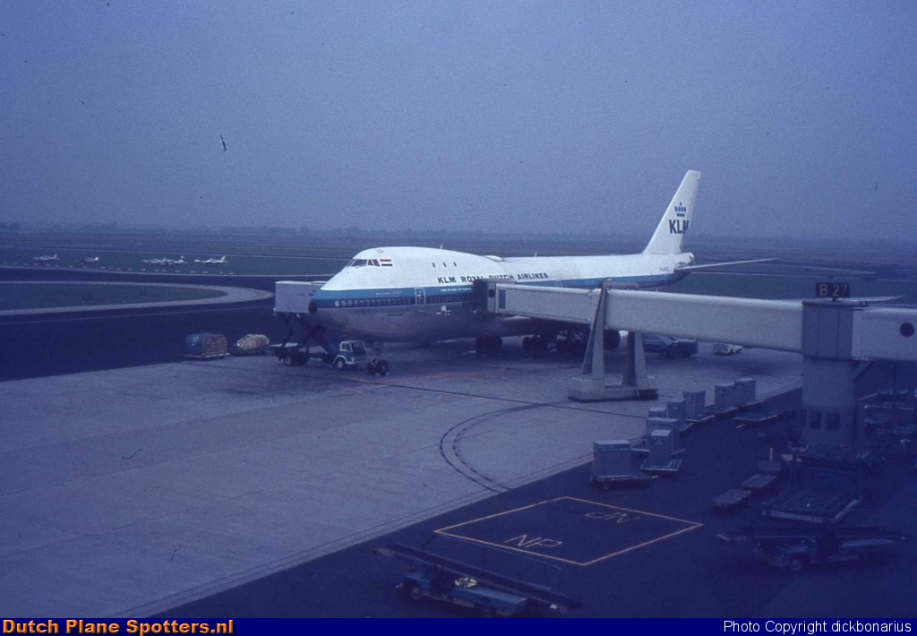  Boeing 747-200 KLM Royal Dutch Airlines by dickbonarius