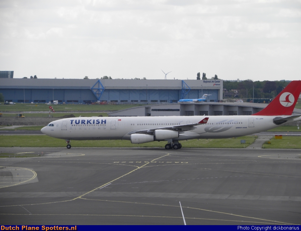 TC-JDN Airbus A340-300 Turkish Airlines by dickbonarius
