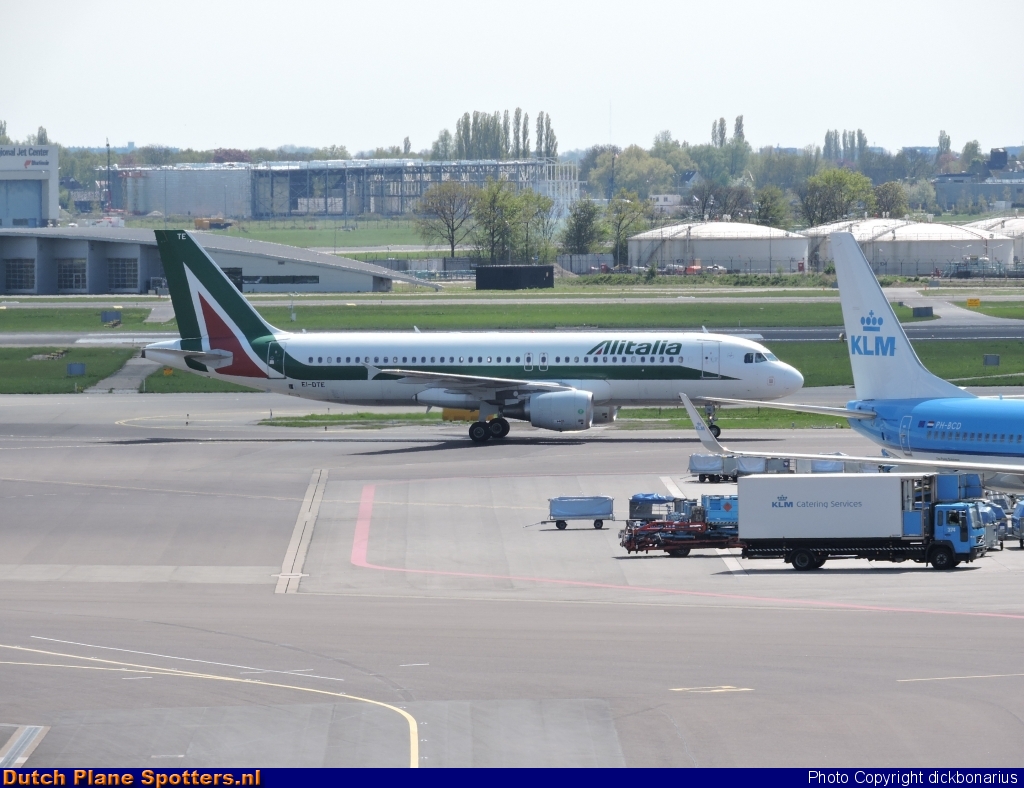 EI-DTE Airbus A320 Alitalia by dickbonarius