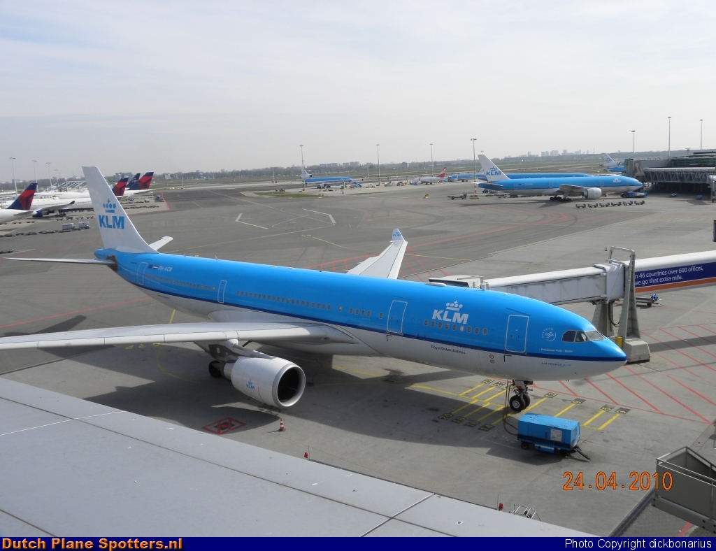 PH-AOB Airbus A330-200 KLM Royal Dutch Airlines by dickbonarius