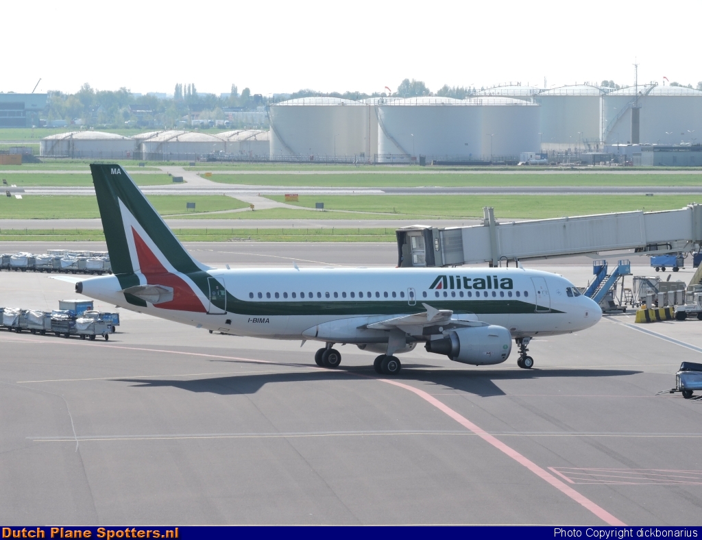 I-BIMA Airbus A319 Alitalia by dickbonarius