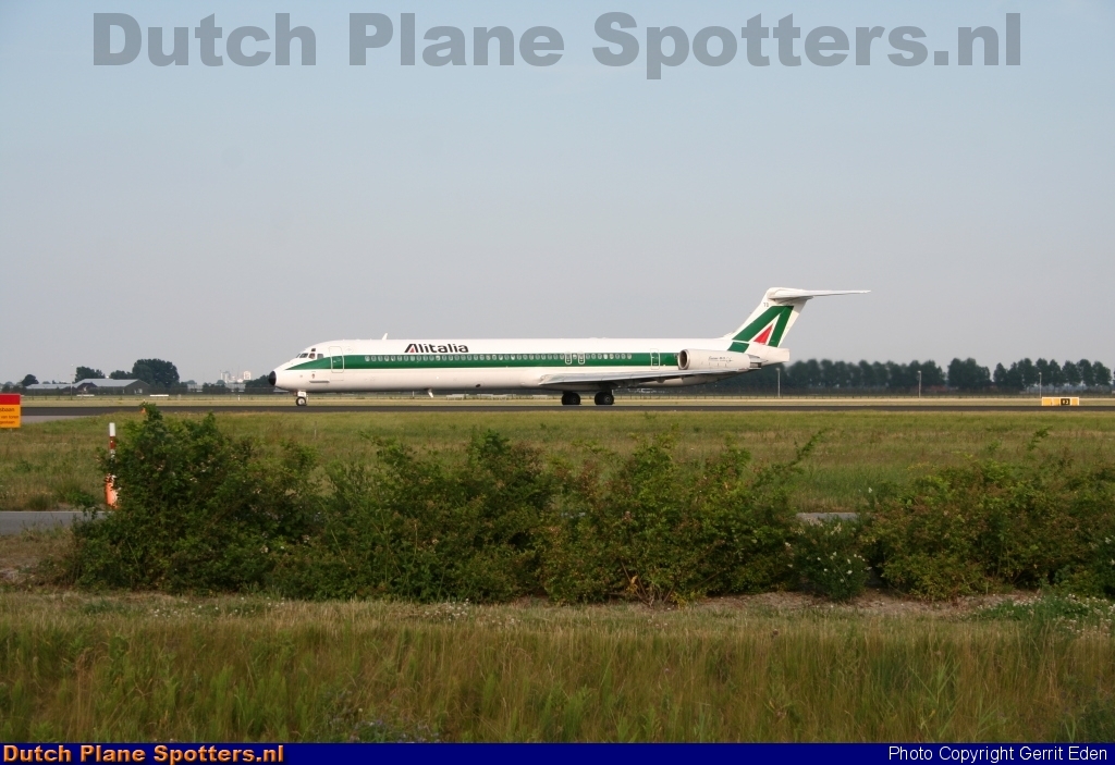 I-DATD McDonnell Douglas MD-82 Alitalia by Gerrit Eden