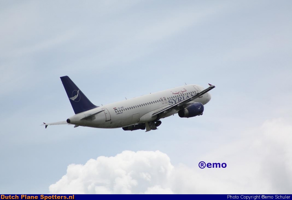 YK-AKF Airbus A320 Syrian by ®emo Schuler