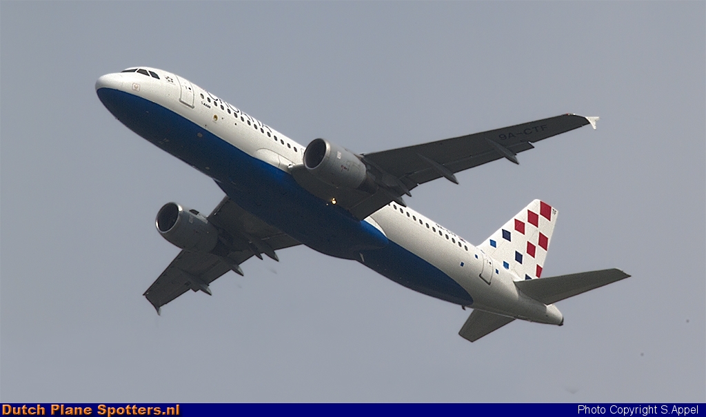 9A-CTF Airbus A320 Croatia Airlines by S.Appel