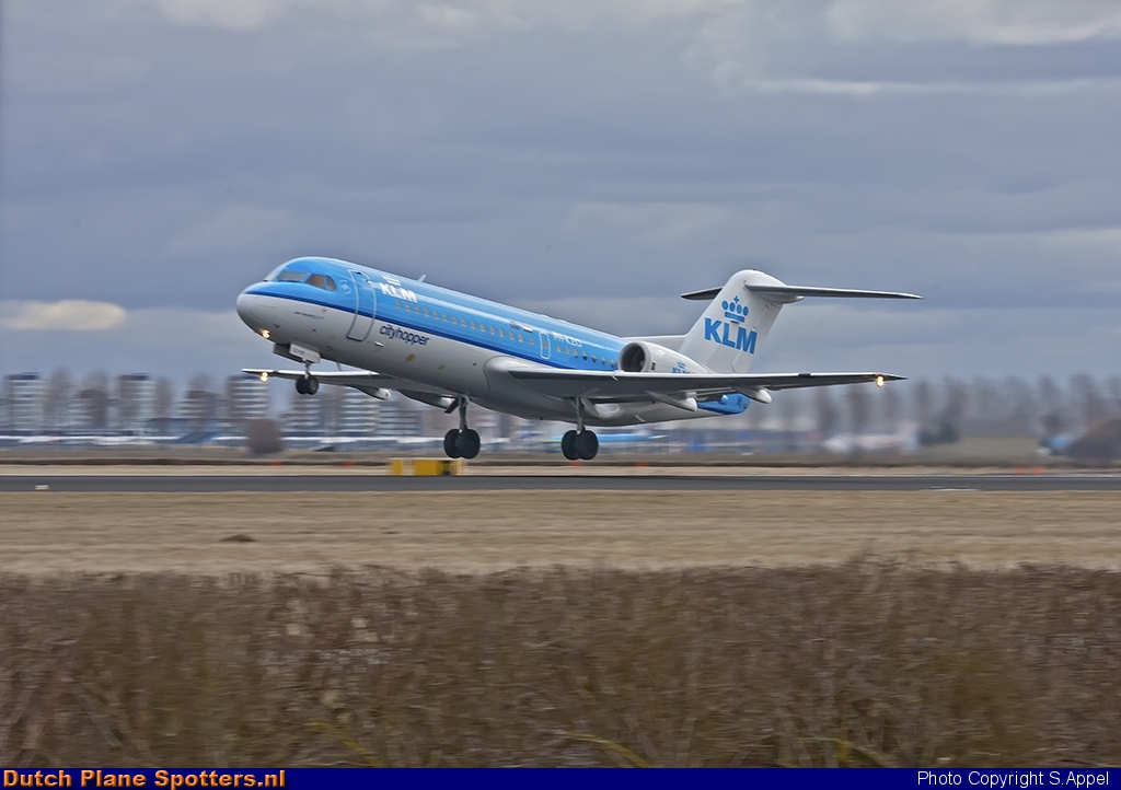 PH-KZO Fokker 70 KLM Cityhopper by S.Appel