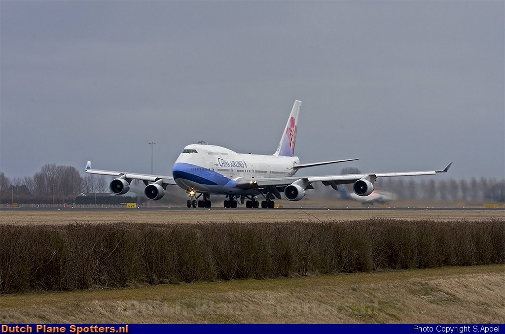 B-18202 Boeing 747-400 China Airlines by S.Appel