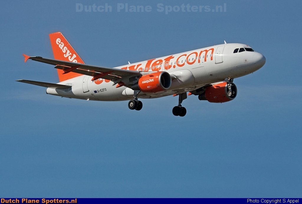 G-EZFO Airbus A319 easyJet by S.Appel