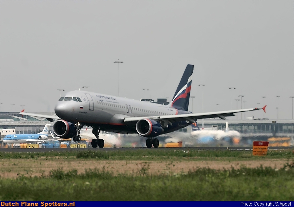 VP-BWM Airbus A320 Aeroflot - Russian Airlines by S.Appel