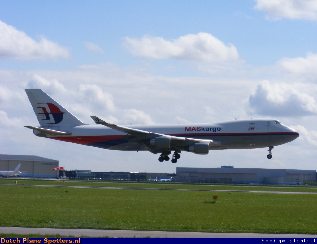 9M-MPS Boeing 747-400 MASkargo by bert hart