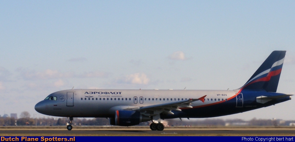 VP-BZS Airbus A320 Aeroflot - Russian Airlines by bert hart