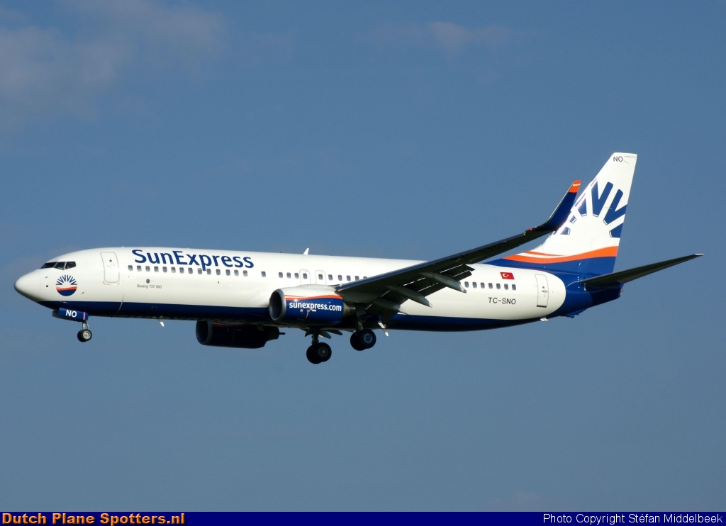 TC-SNO Boeing 737-800 SunExpress by Stefan Middelbeek