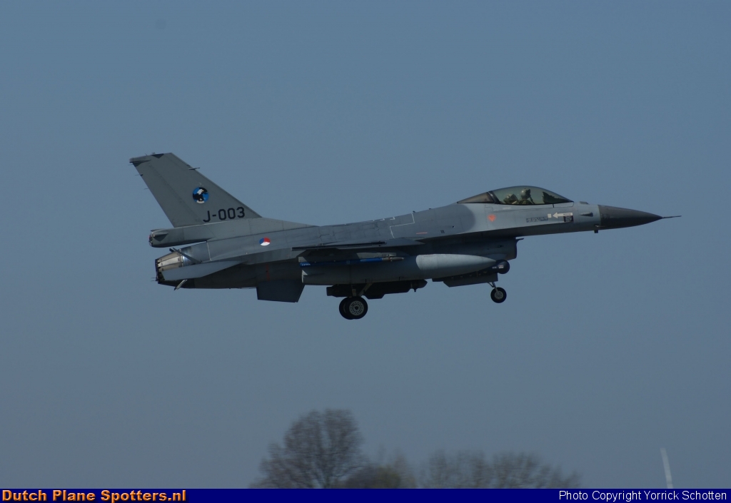 J-003 General Dynamics F-16 Fighting Falcon MIL - Dutch Royal Air Force by Yorrick Schotten