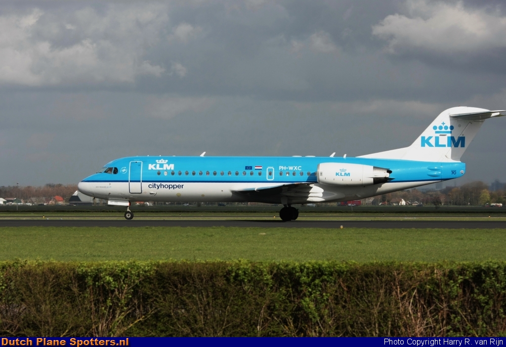 PH-WXC Fokker 70 KLM Cityhopper by Harry R. van Rijn