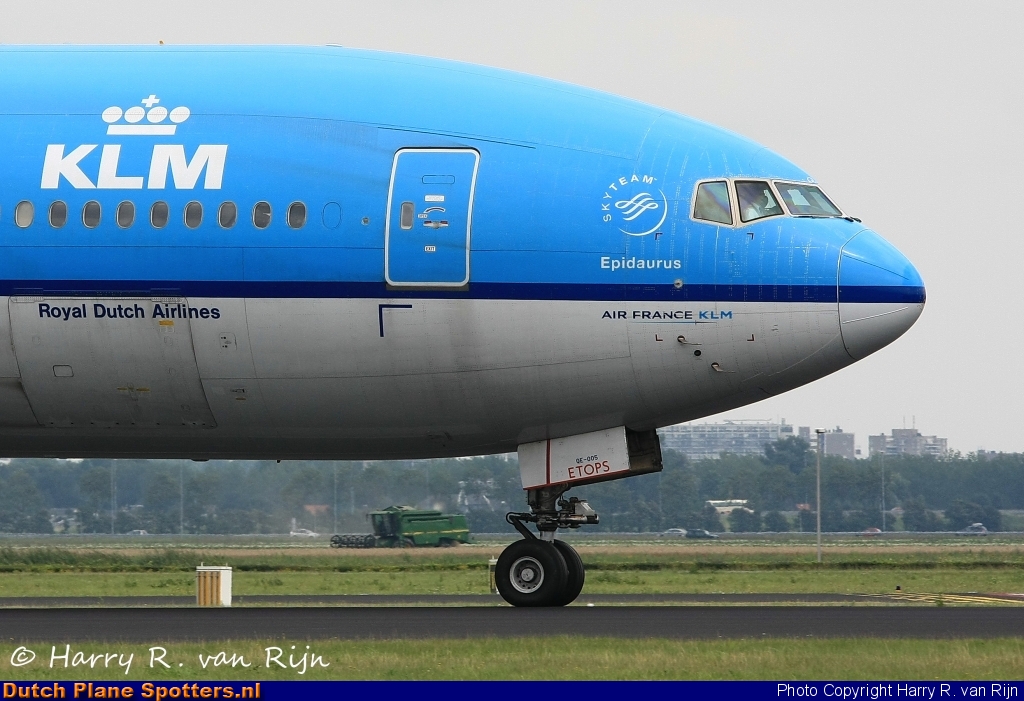 PH-BQE Boeing 777-200 KLM Royal Dutch Airlines by Harry R. van Rijn