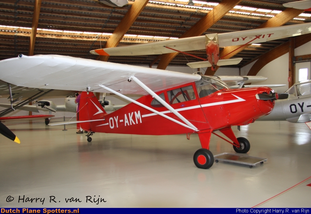 OY-AKM Piper PA-16 Clipper Private by Harry R. van Rijn