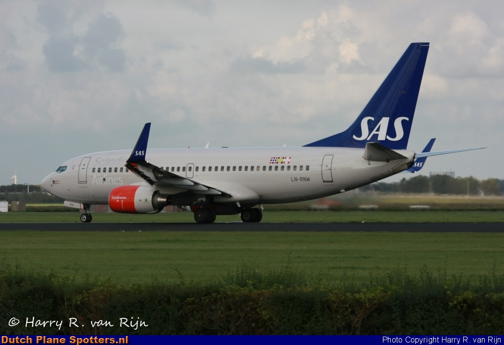 LN-RNW Boeing 737-700 SAS Scandinavian Airlines by Harry R. van Rijn