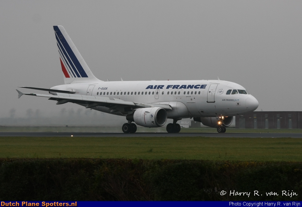 F-GUGK Airbus A318 Air France by Harry R. van Rijn