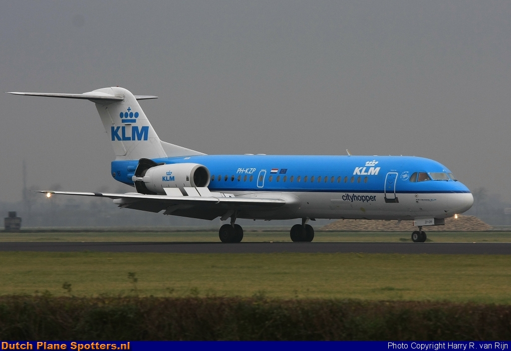 PH-KZP Fokker 70 KLM Cityhopper by Harry R. van Rijn