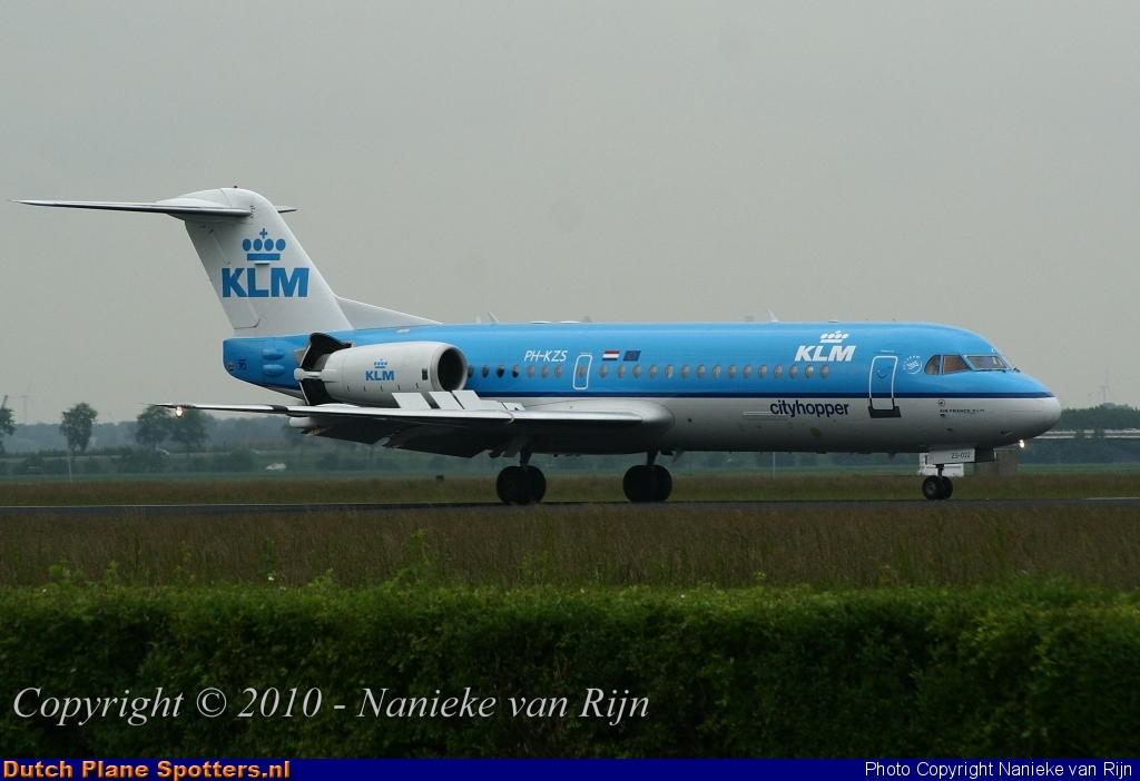 PH-KZS Fokker 70 KLM Cityhopper by Nanieke van Rijn
