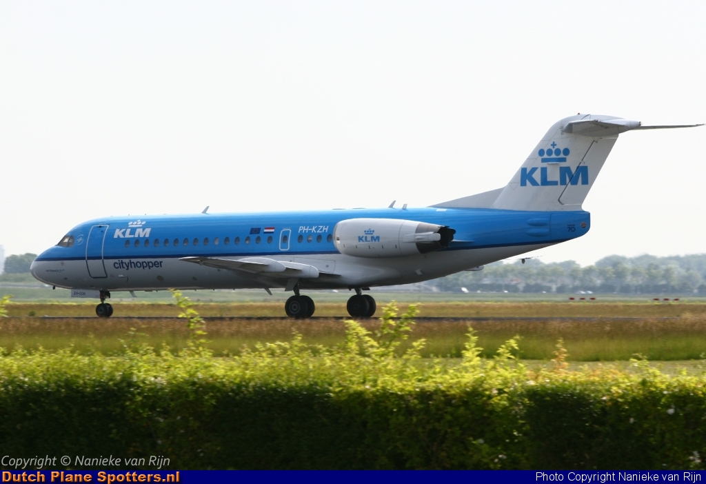 PH-KZH Fokker 70 KLM Cityhopper by Nanieke van Rijn