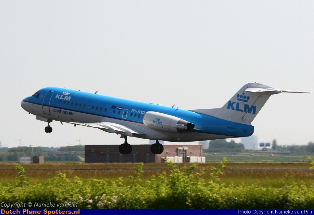 PH-WXD Fokker 70 KLM Cityhopper by Nanieke van Rijn