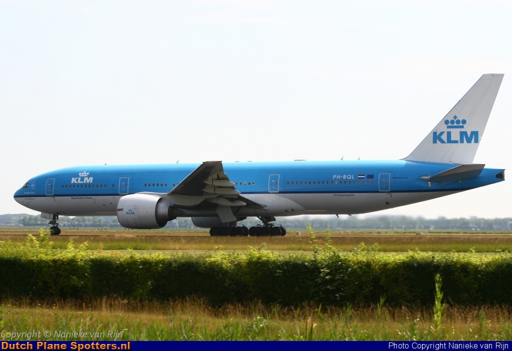 PH-BQL Boeing 777-200 KLM Royal Dutch Airlines by Nanieke van Rijn