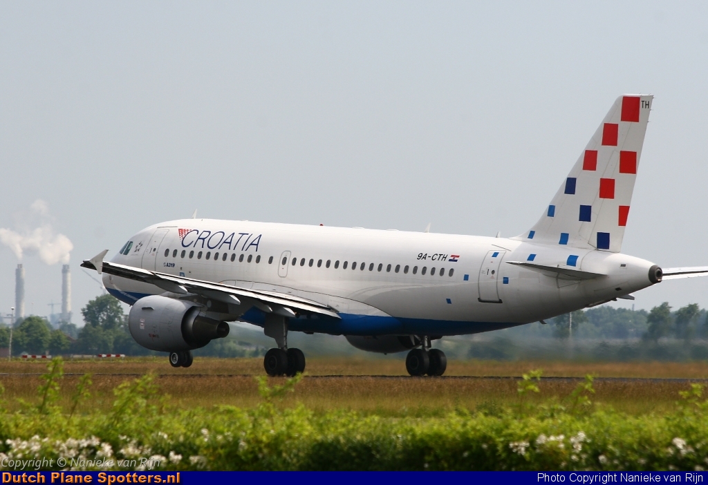 9A-CTH Airbus A319 Croatia Airlines by Nanieke van Rijn