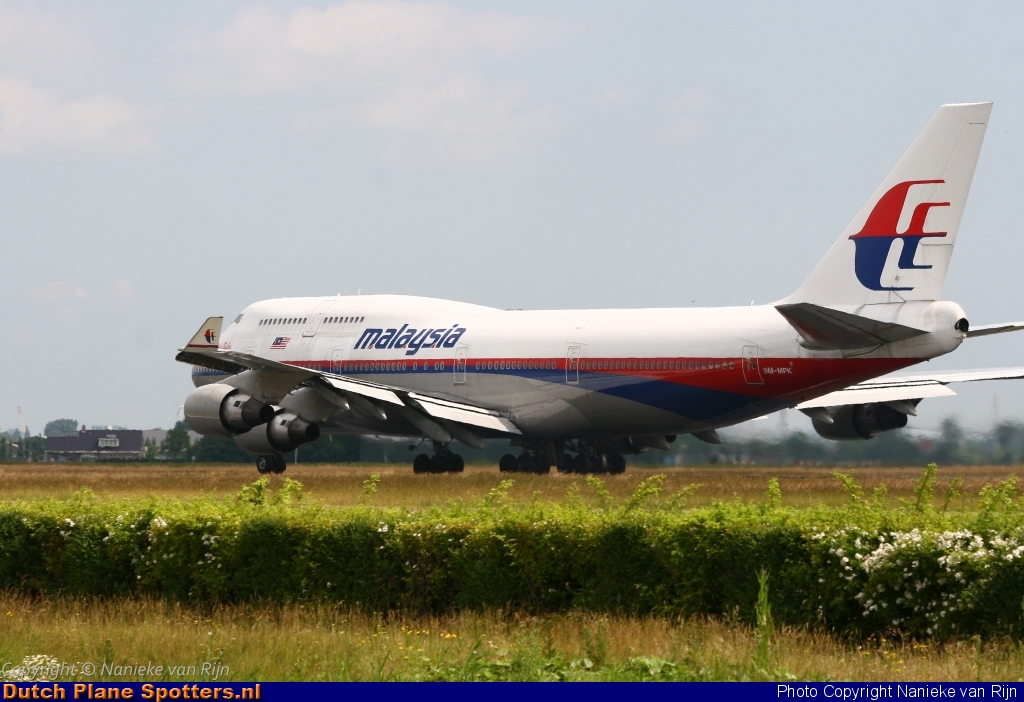 9M-MPK Boeing 747-400 Malaysia Airlines by Nanieke van Rijn